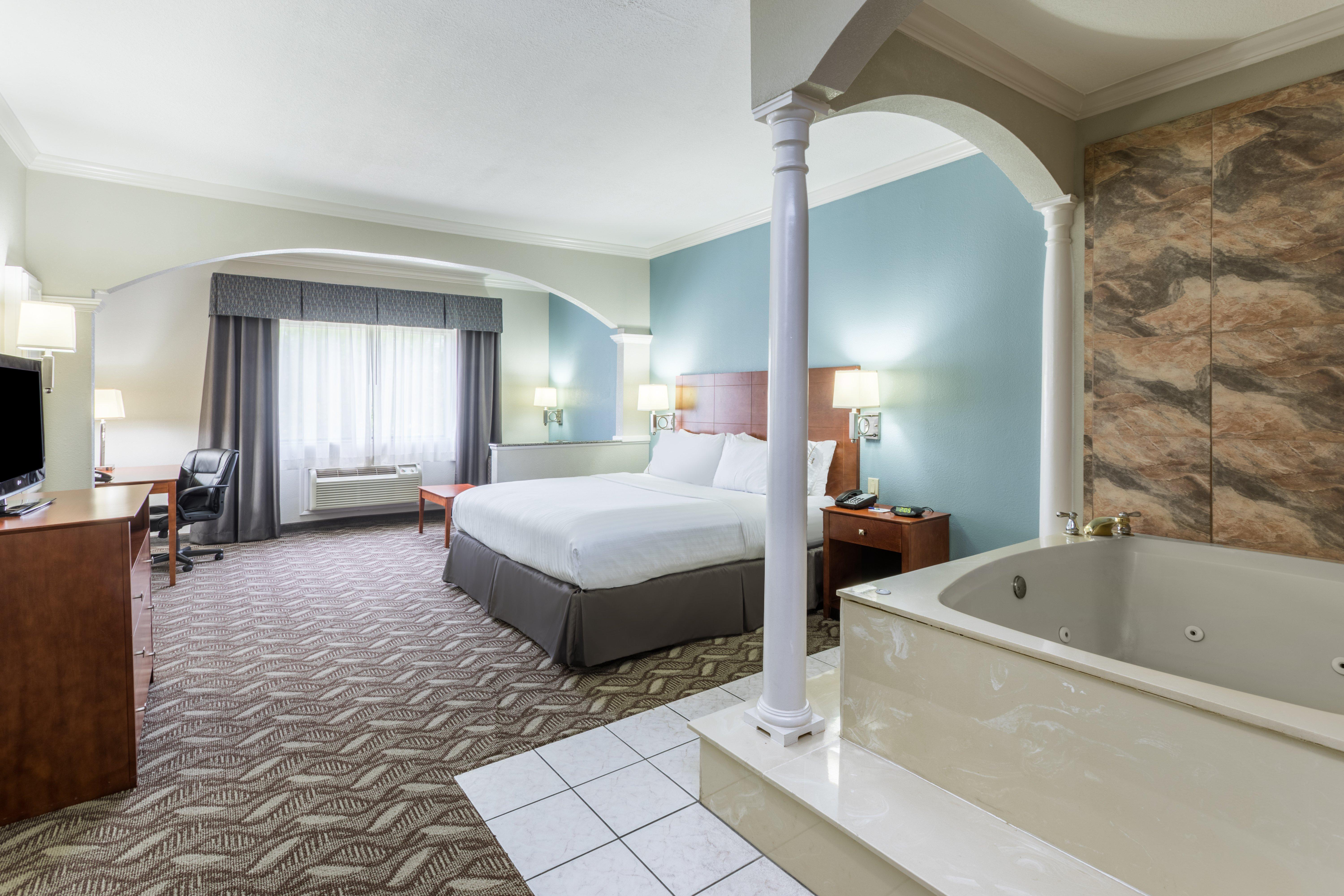 Holiday Inn Express Hotel And Suites Lake Charles By Ihg מראה חיצוני תמונה